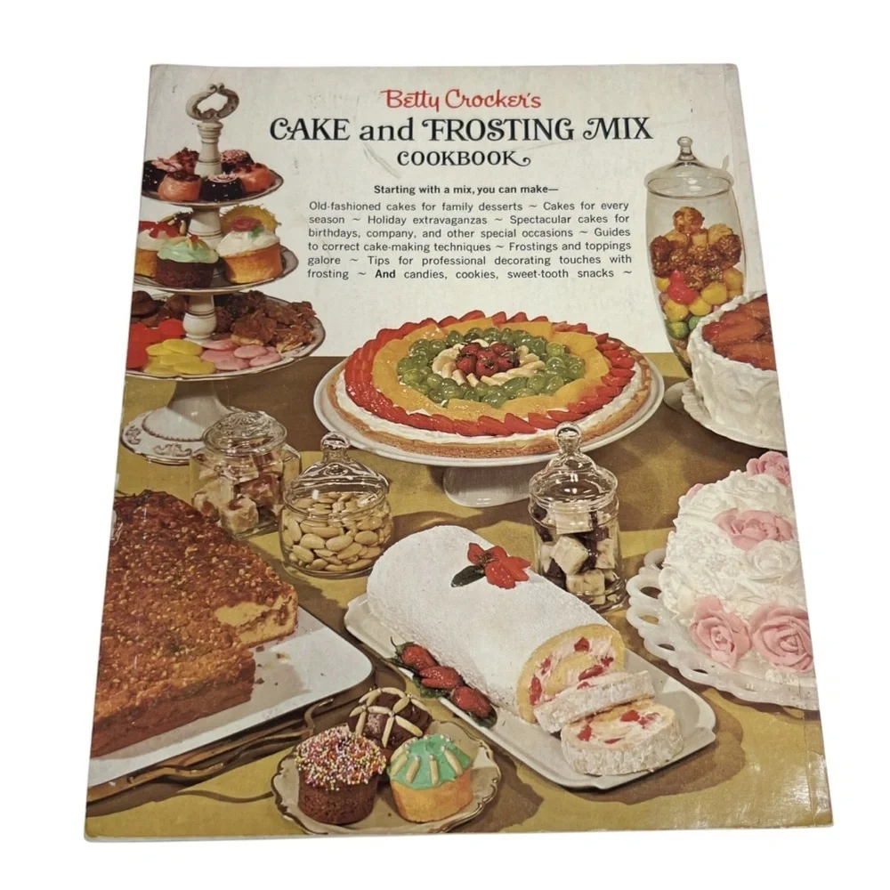 Lot Of 2 Betty Crocker Cook Book Pamphlets Bonus Recipes Cake Frosting Bisquick